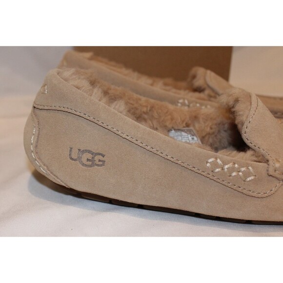 NIB UGG WOMEN'S ANSLEY SUEDE SHEARLING LINED SLIPPERS SAND - Picture 5 of 7